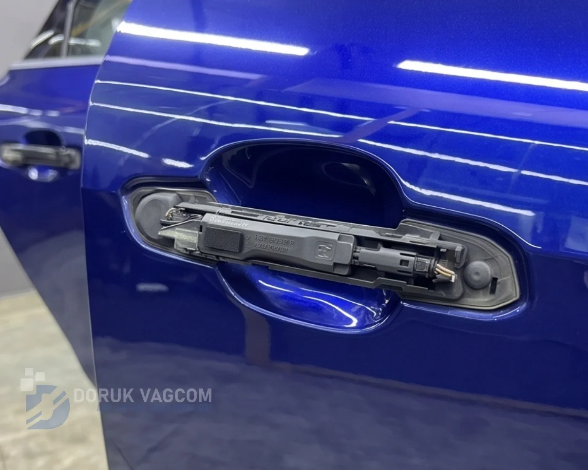 Audi A4 B9 2015 ANAHTARSIZ GİRİŞ MONTAJI Montajı - Detay Görsel 3 -Doruk Vagcom