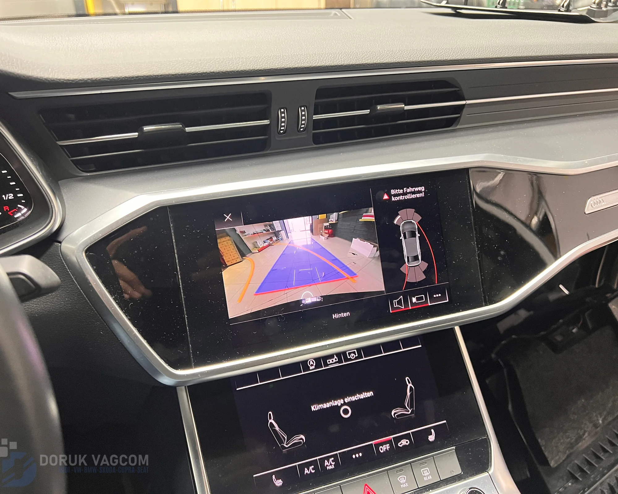 Audi A6 C8 2018-2026 GERİ GÖRÜŞ KAMERASI MONTAJI Montajı - Detay Görsel 2 -Doruk Vagcom