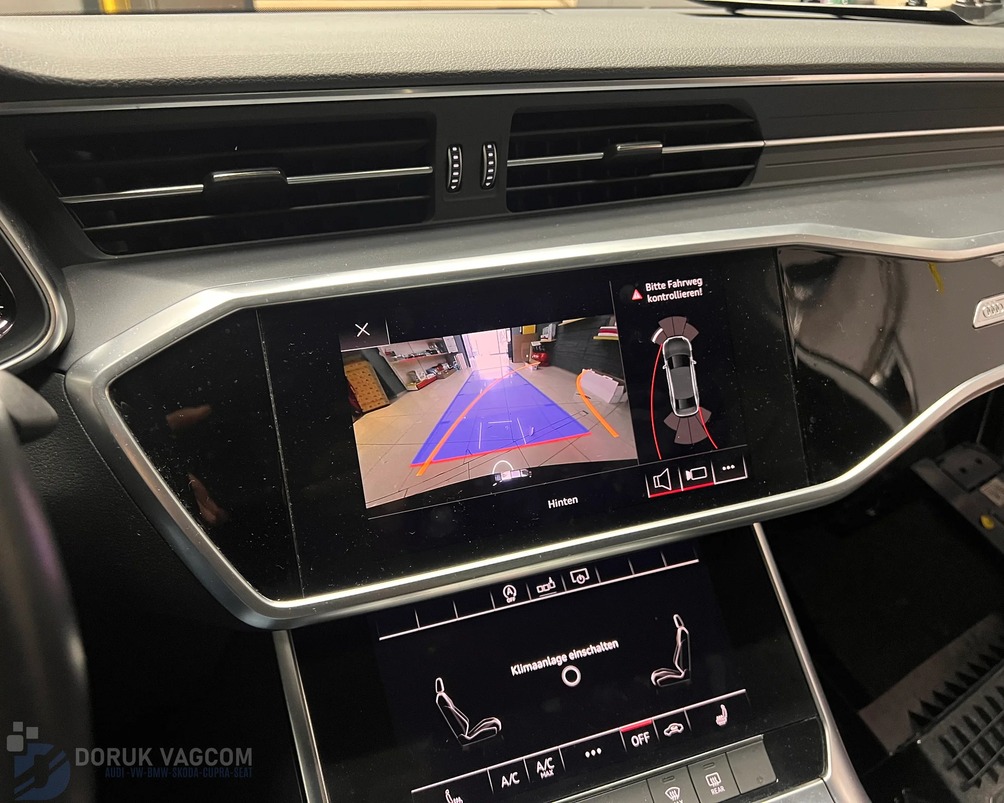 Audi A6 C8 2018-2026 GERİ GÖRÜŞ KAMERASI MONTAJI Montajı - Detay Görsel 1 -Doruk Vagcom