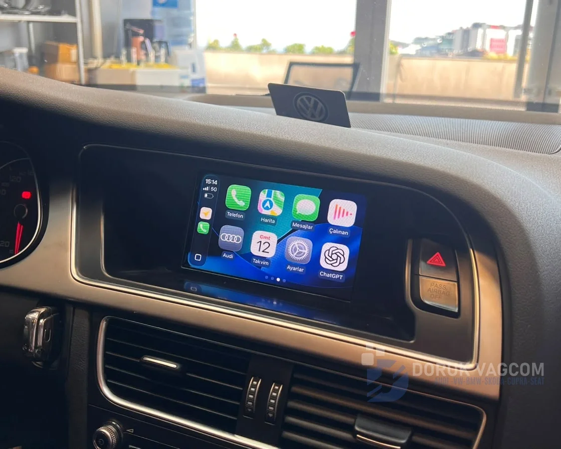 Audi Q5 8R (2008-2017) Audi Q5 Orijinal Ekran Uyumlu Kablosuz Apple CarPlay & Android Auto Arayüz (Interface) Montajı Navigasyon Multimedya Montajı