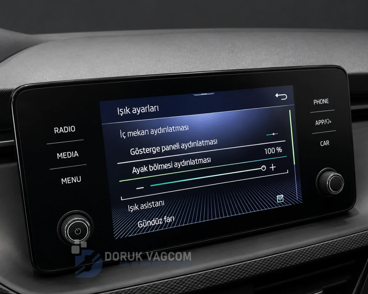 Skoda Scala NW4 2023 AKSESUAR Montajı - Detay Görsel 5 -Doruk Vagcom