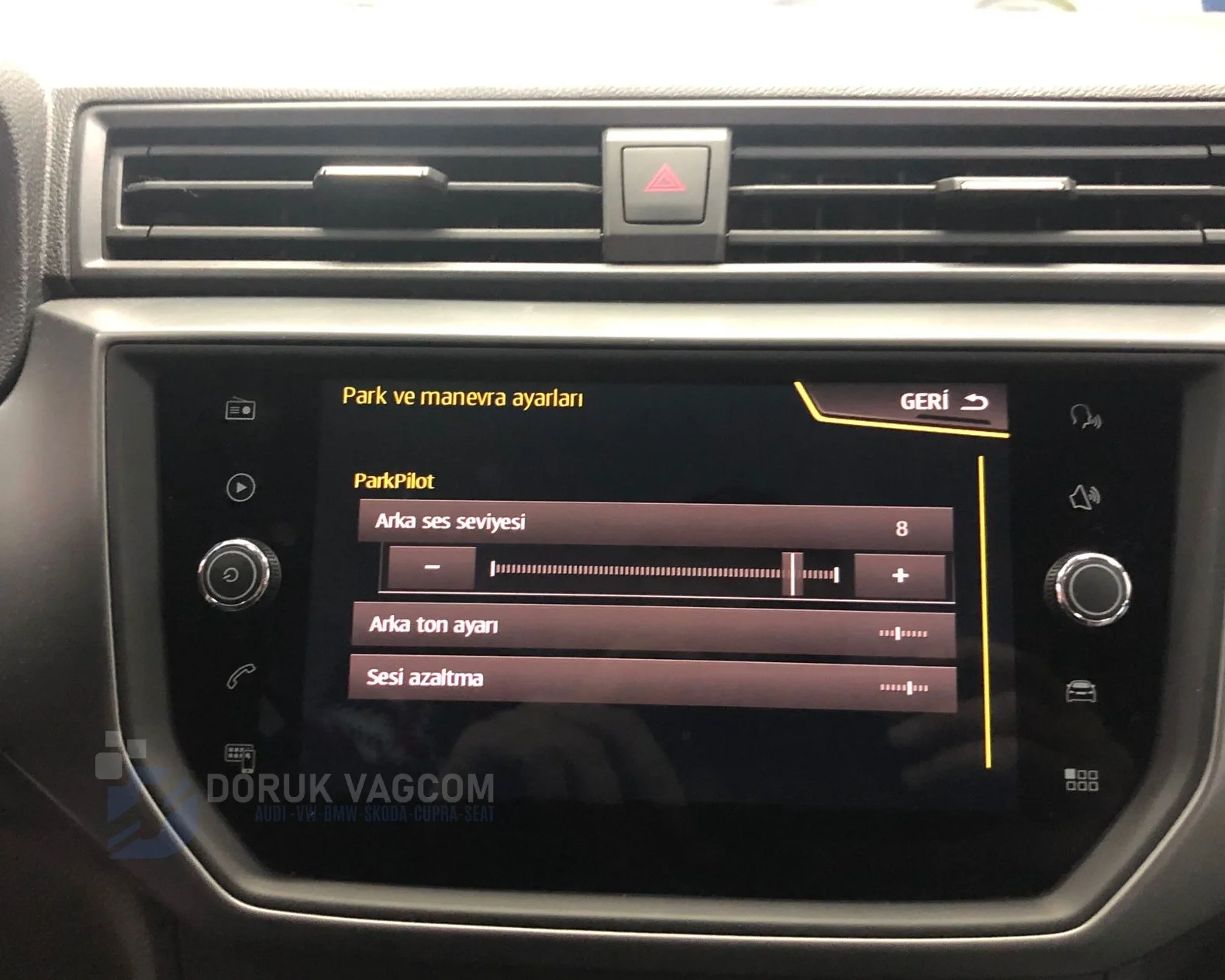 Seat Ibiza 6F 2017-2026 PARK SENSÖRÜ MONTAJI Montajı - Detay Görsel 2 -Doruk Vagcom