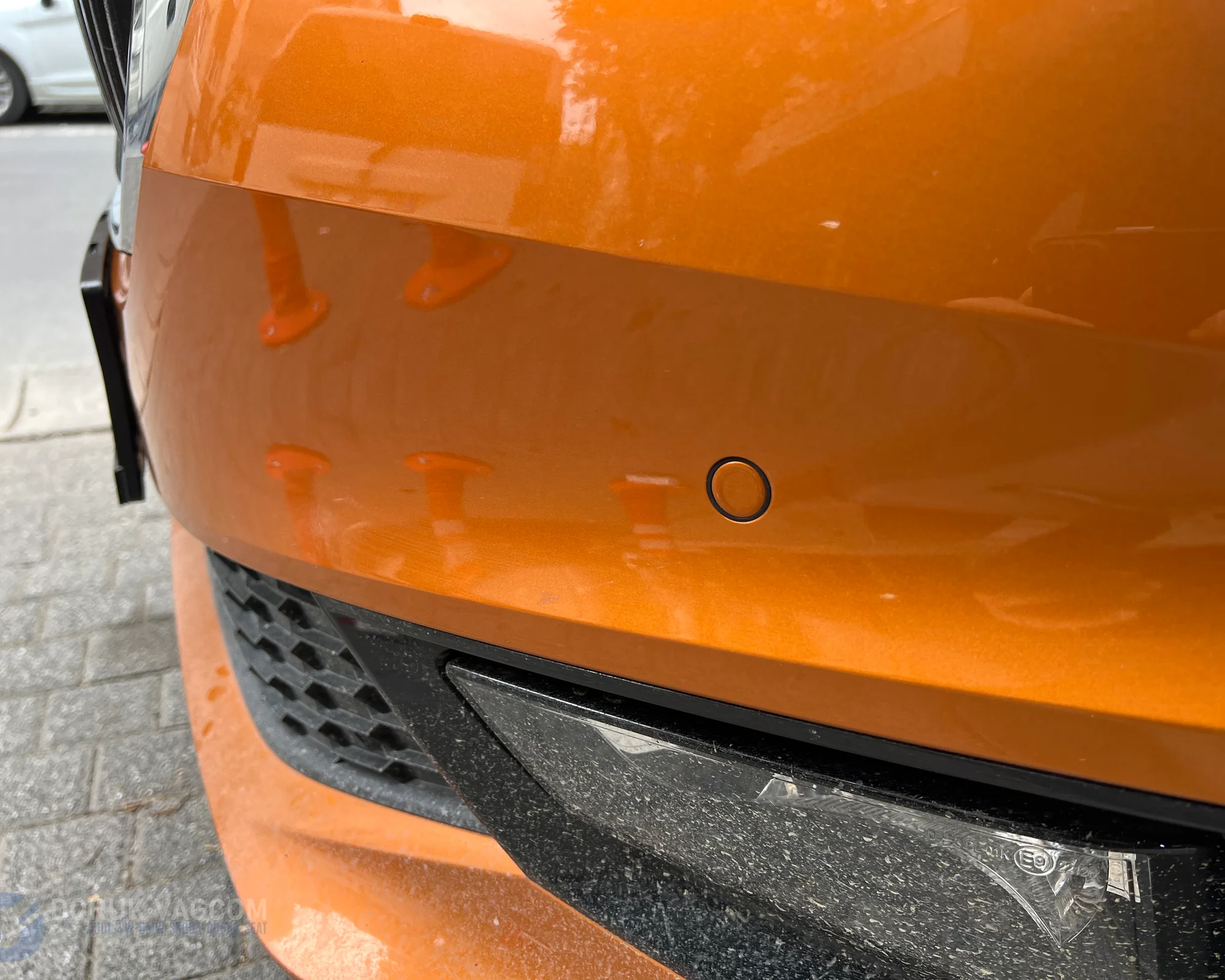 Skoda Fabia PJ 2021-2026 PARK SENSÖRÜ MONTAJI Montajı - Detay Görsel 7 -Doruk Vagcom