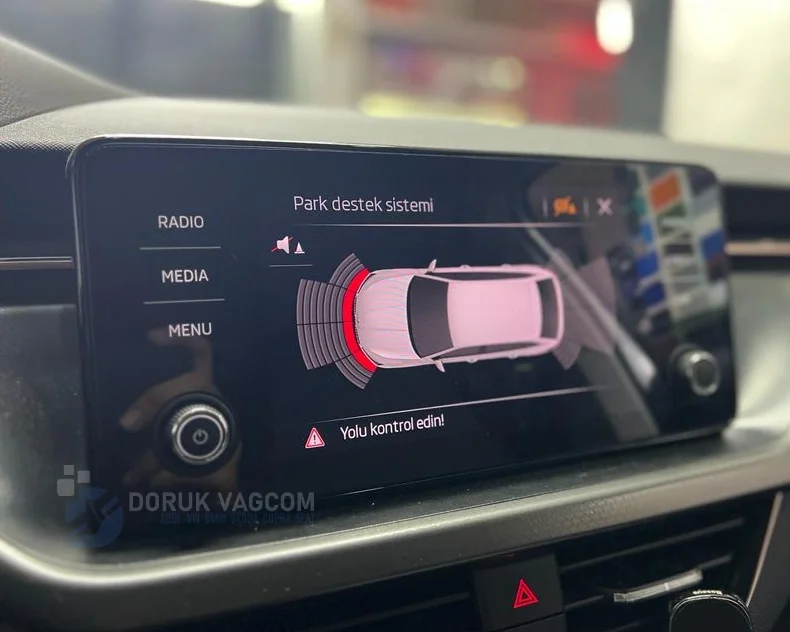Skoda Scala NW4 2019-2026 PARK SENSÖRÜ MONTAJI Montajı - Detay Görsel 5 -Doruk Vagcom