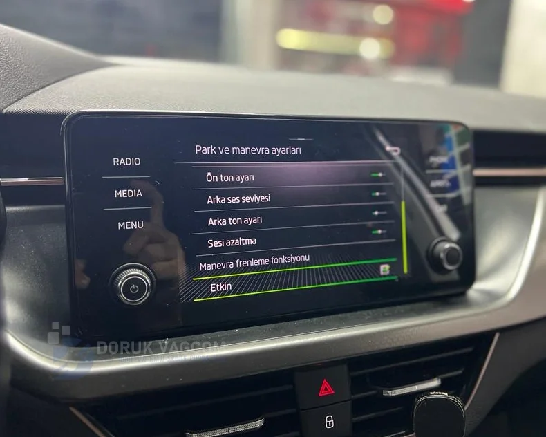 Skoda Scala NW4 2019-2026 PARK SENSÖRÜ MONTAJI Montajı - Detay Görsel 7 -Doruk Vagcom