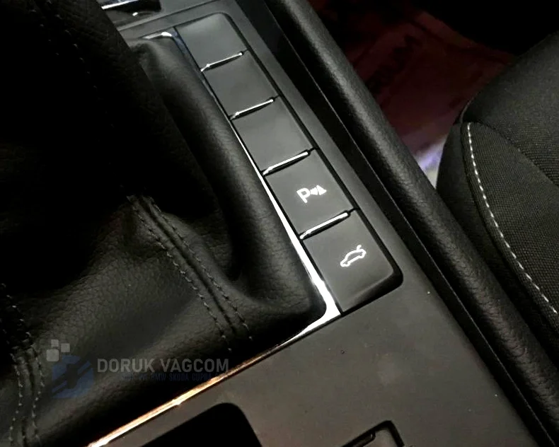 Skoda Superb 3V 2015-2024 PARK SENSÖRÜ MONTAJI Montajı - Detay Görsel 12 -Doruk Vagcom