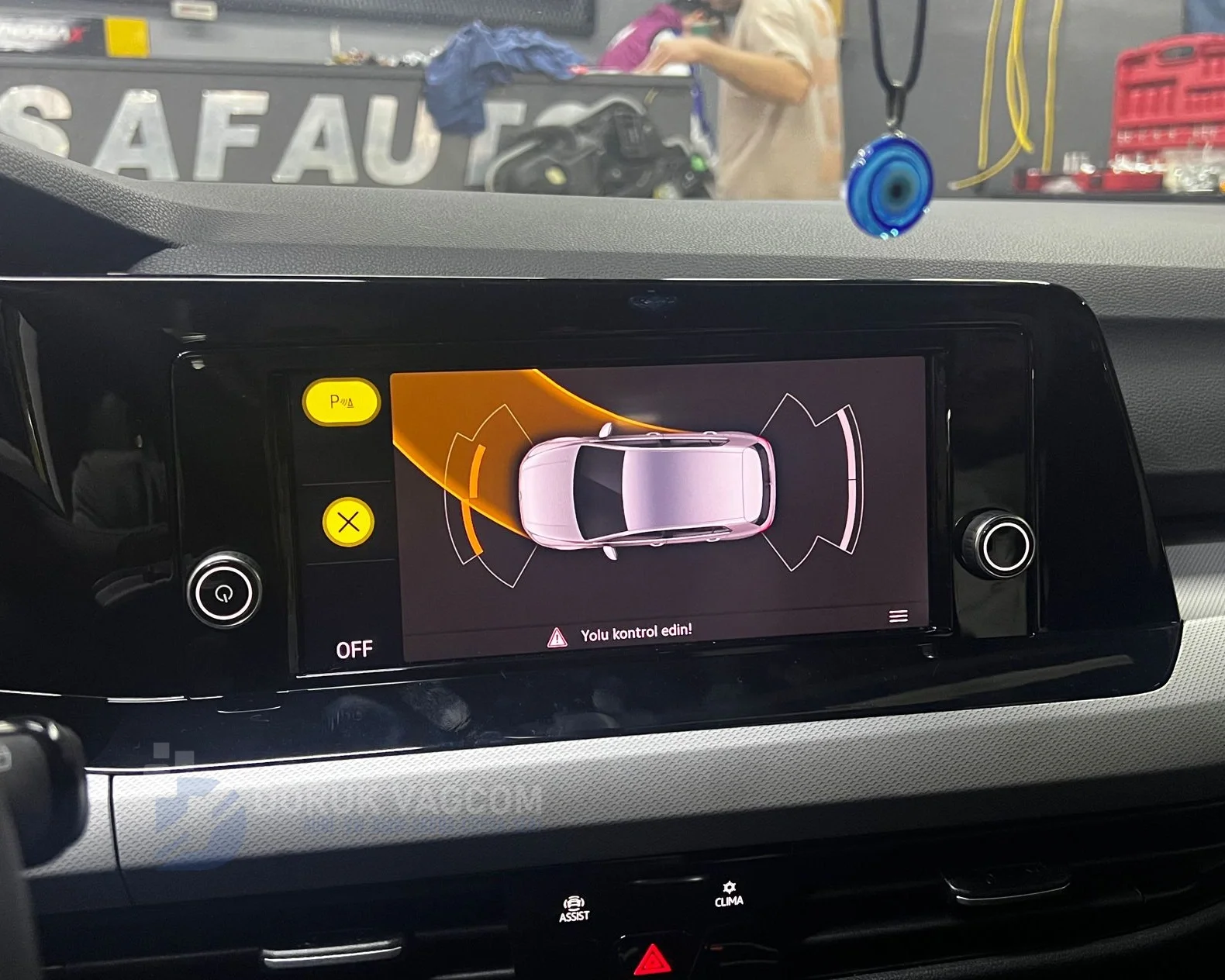 Volkswagen Golf MK8 (2020-2026) Volkswagen Golf 8 (MK8) Orijinal Ön ve Arka Park Sensörü & Park Pilot Montajı Navigasyon Multimedya Montajı