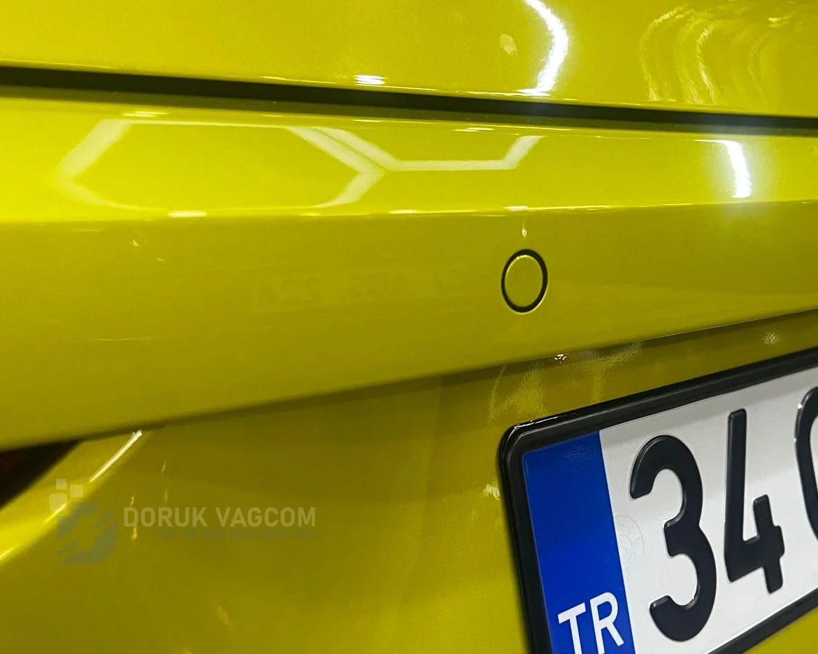 Volkswagen Golf MK8 2020-2026 PARK SENSÖRÜ MONTAJI Montajı - Detay Görsel 3 -Doruk Vagcom