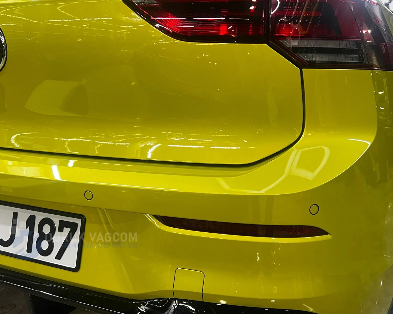 Volkswagen Golf MK8 2020-2026 PARK SENSÖRÜ MONTAJI Montajı - Detay Görsel 2 -Doruk Vagcom