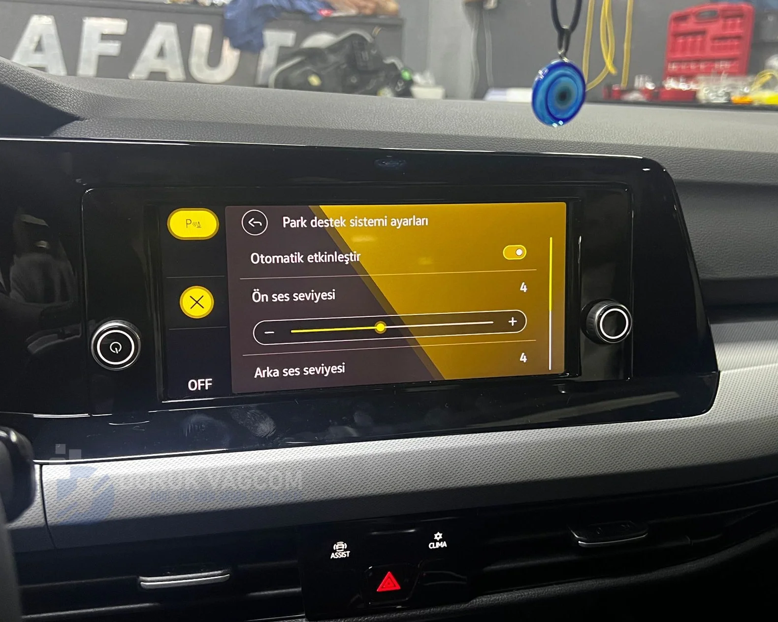 Volkswagen Golf MK8 2020-2026 PARK SENSÖRÜ MONTAJI Montajı - Detay Görsel 5 -Doruk Vagcom