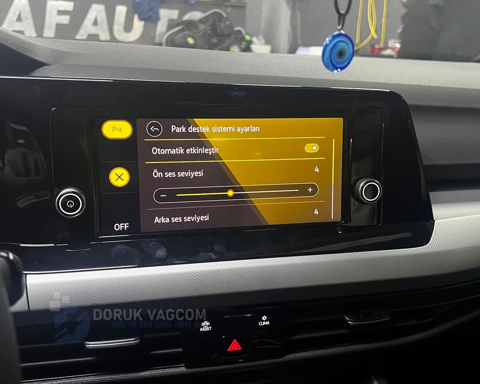 Volkswagen Golf MK8 2020-2026 PARK SENSÖRÜ MONTAJI Montajı - Detay Görsel 4 -Doruk Vagcom
