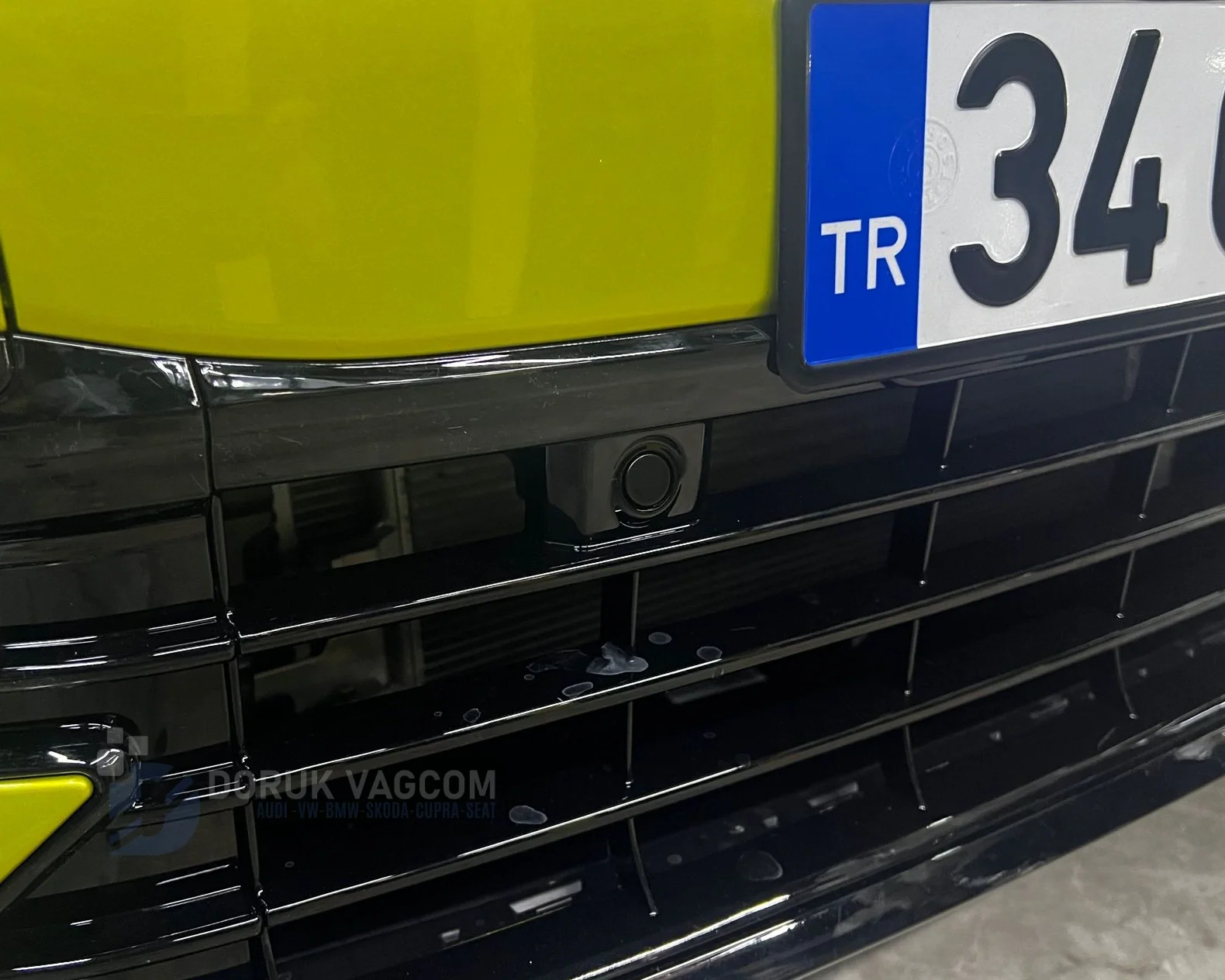 Volkswagen Golf MK8 2020-2026 PARK SENSÖRÜ MONTAJI Montajı - Detay Görsel 14 -Doruk Vagcom