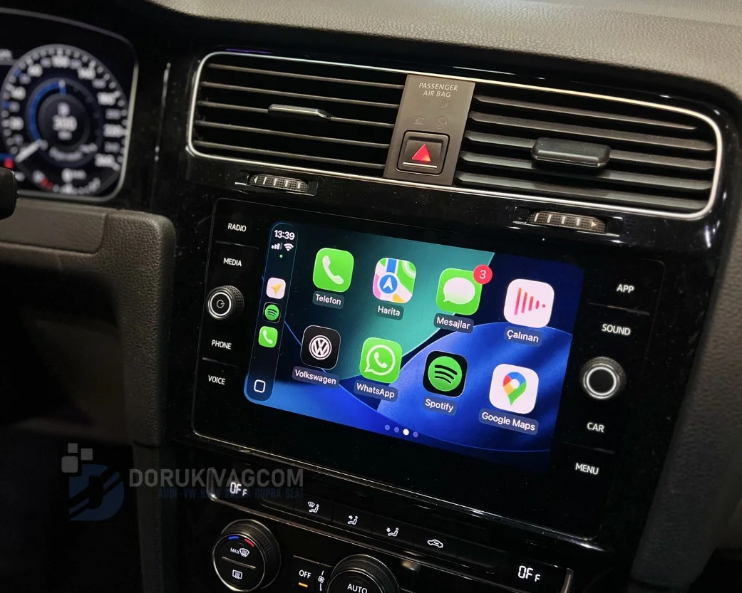Volkswagen Golf MK7.5 (2017-2020) Volkswagen Golf MK7.5 CarPlay Aktivasyonu Navigasyon Multimedya Montajı