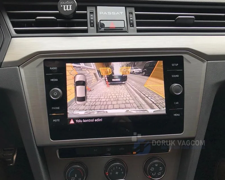 Volkswagen Passat B8.5 2019-2024 GERİ GÖRÜŞ KAMERASI MONTAJI Montajı - Detay Görsel 4 -Doruk Vagcom