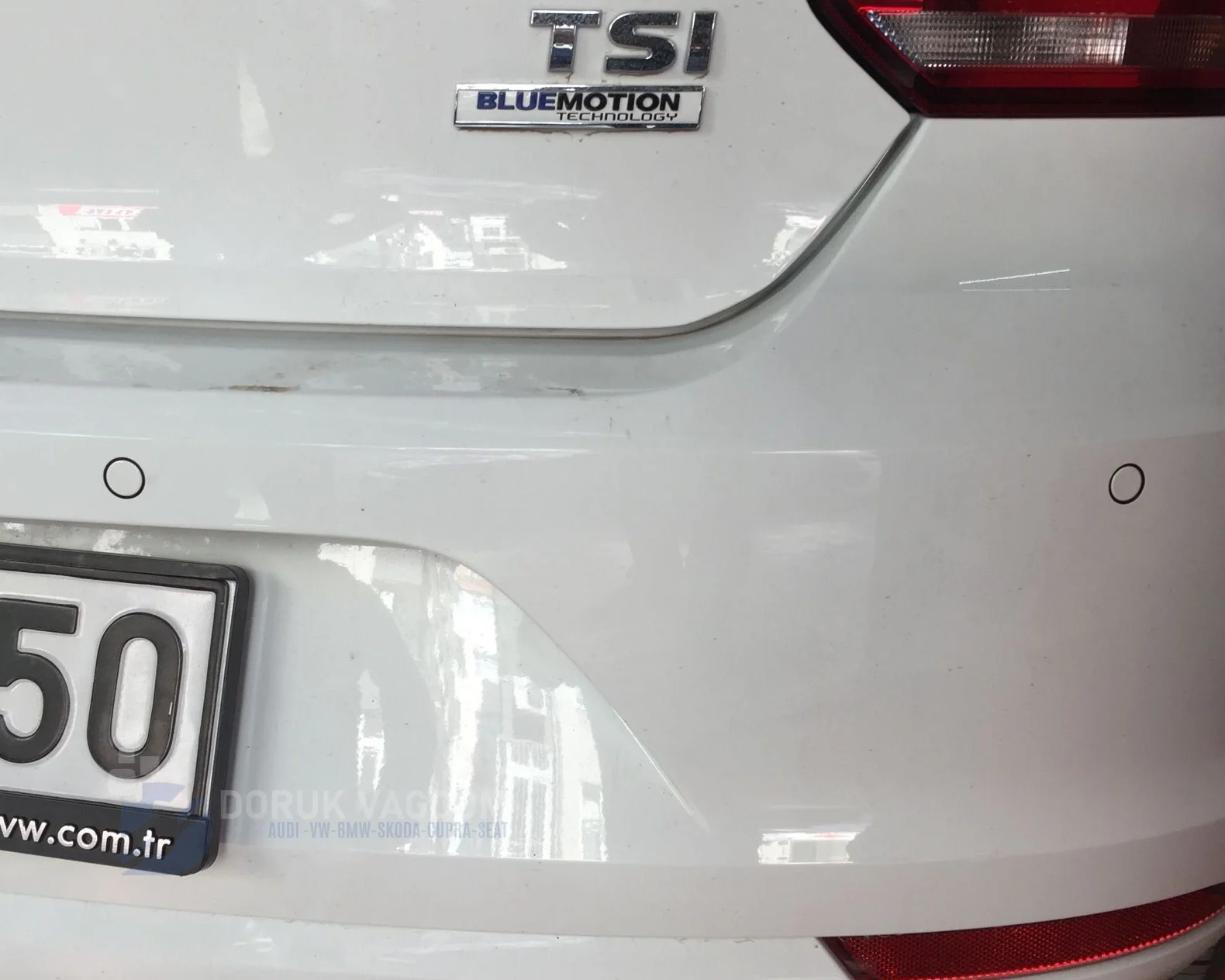 Volkswagen Polo 6C 2014-2017 PARK SENSÖRÜ MONTAJI Montajı - Detay Görsel 3 -Doruk Vagcom