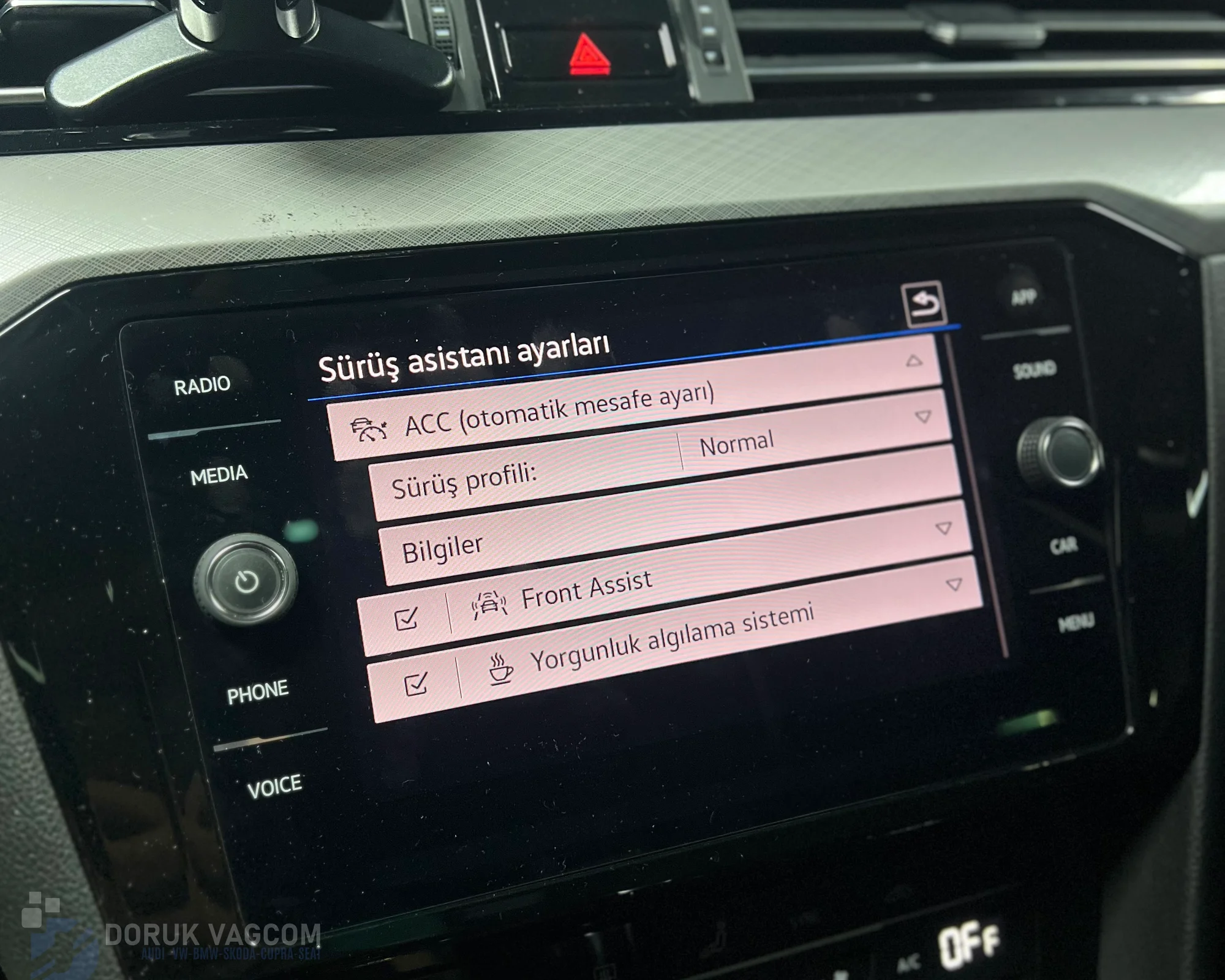 Volkswagen Passat B8.5 2019-2024 ADAPTİF HIZ SABİTLEME MONTAJI Montajı - Detay Görsel 6 -Doruk Vagcom