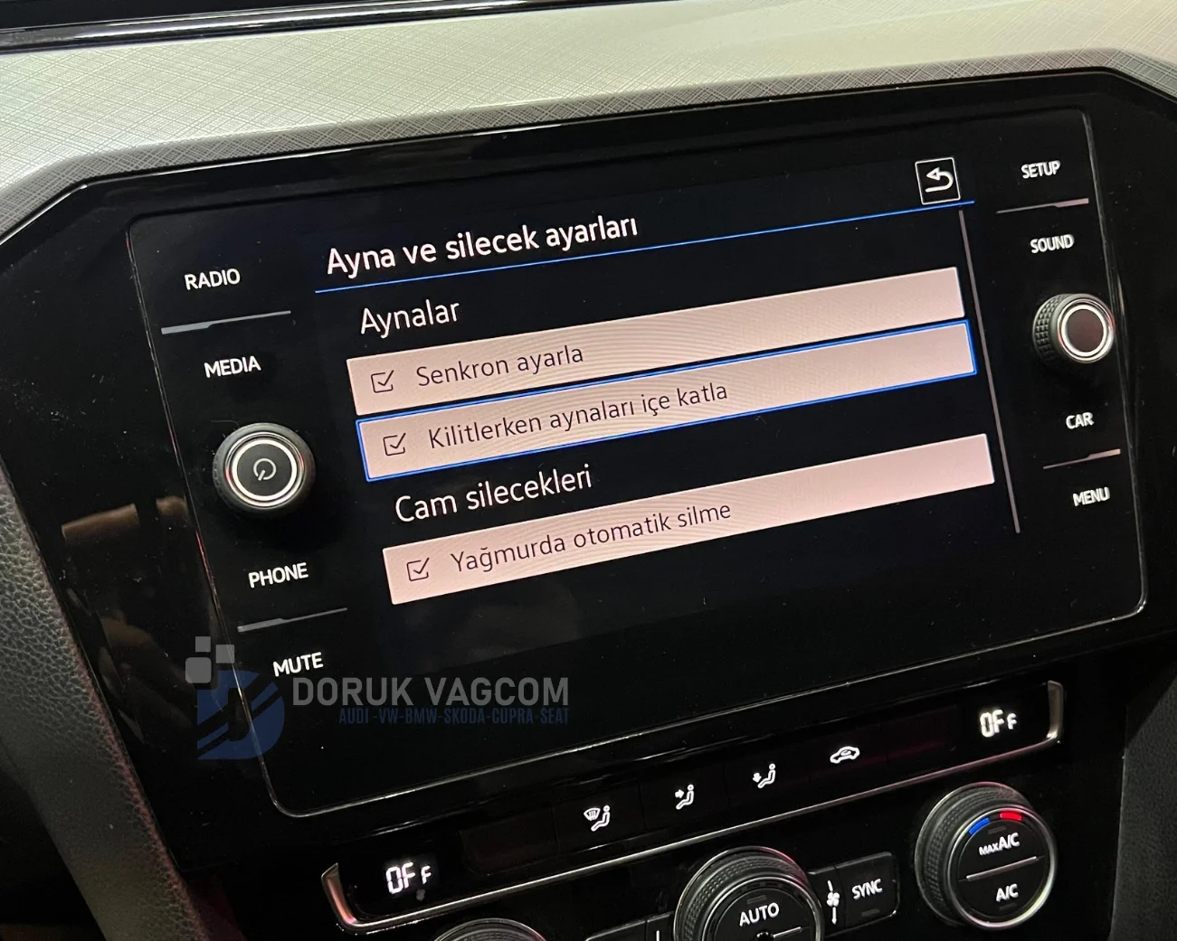 Volkswagen Passat B8 2014-2019 OTOMATİK KATLANIR AYNA Montajı - Detay Görsel 3 -Doruk Vagcom