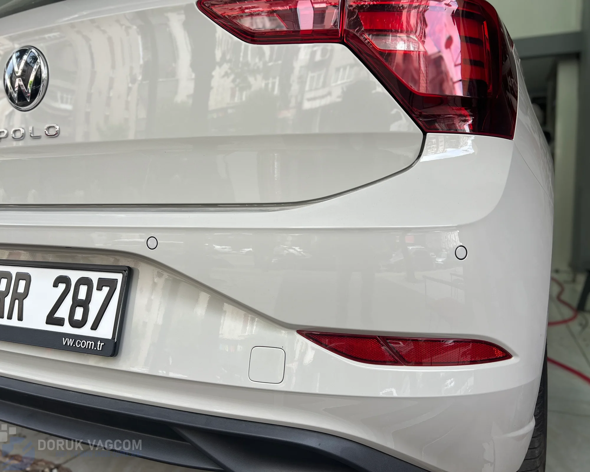 Volkswagen Polo AW1 2019 PARK SENSÖRÜ MONTAJI Montajı - Detay Görsel 5 -Doruk Vagcom